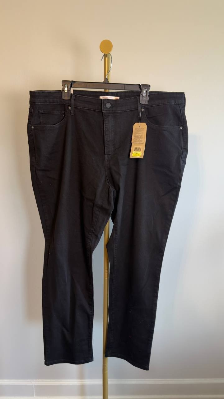 Levi’s 311 Shaping Skinny Jeans Plus Size 24W Soft Black NWT $69.50