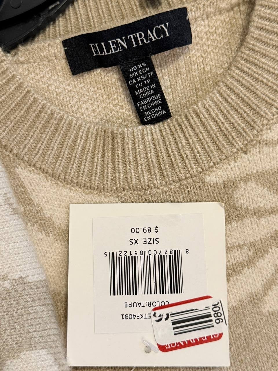 Ellen Tracy Floral Jacquard Sweater Beige XS NWT $89 – Cozy Elegant Knit
