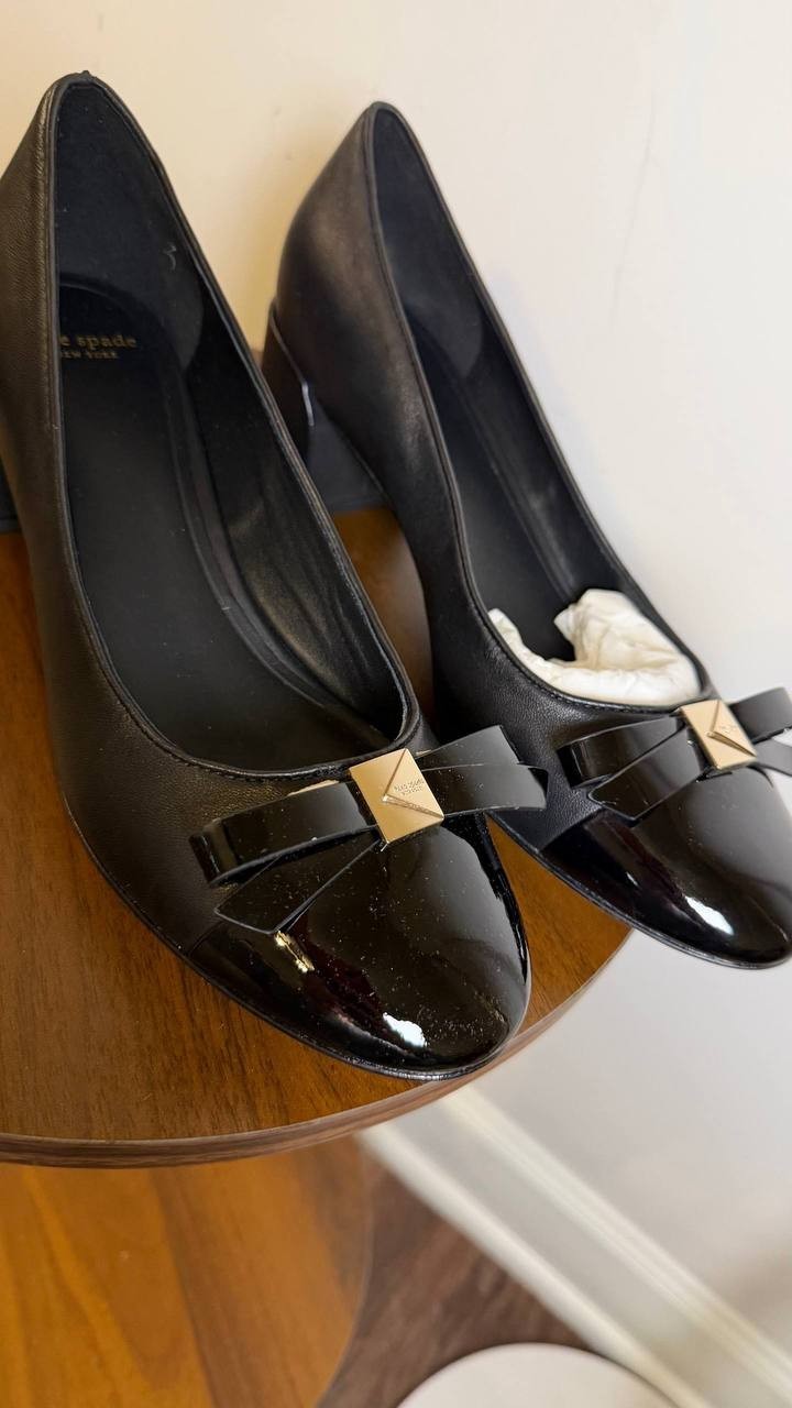 Kate Spade Ballet Toe Pumps Black Leather Size 10B New in Box $248