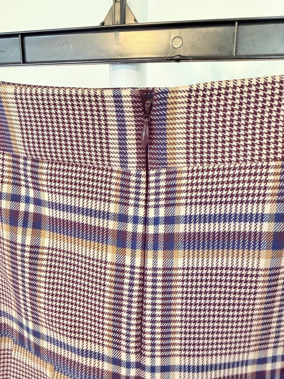 Tahari Petite Plaid Pleated Skirt – Size 8P – NWT – $99