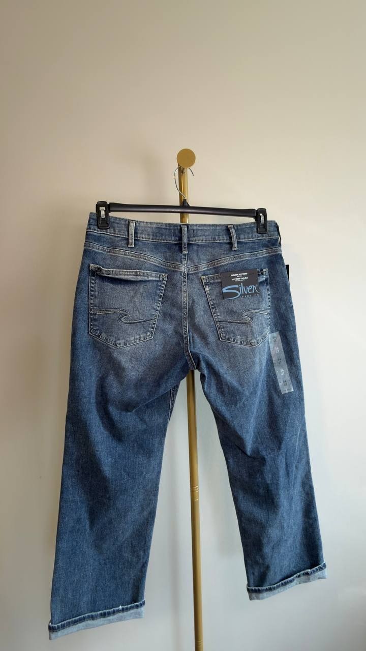 Silver Jeans Chelsea Ripped Boyfriend Straight Ankle Jeans Malabar 34 NWT $94
