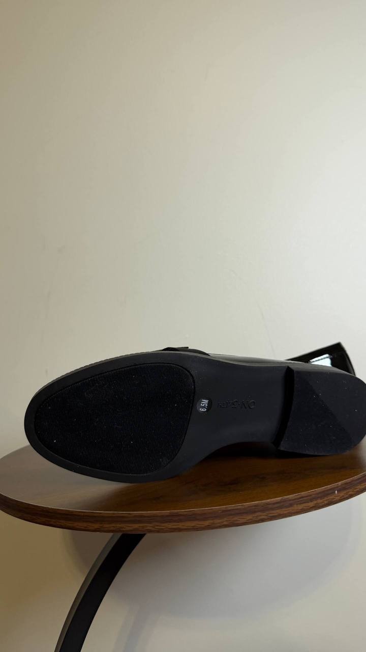 On•34th Women’s Bow Loafers 6.5M Black Man-Made – New in Box MSRP $69.90