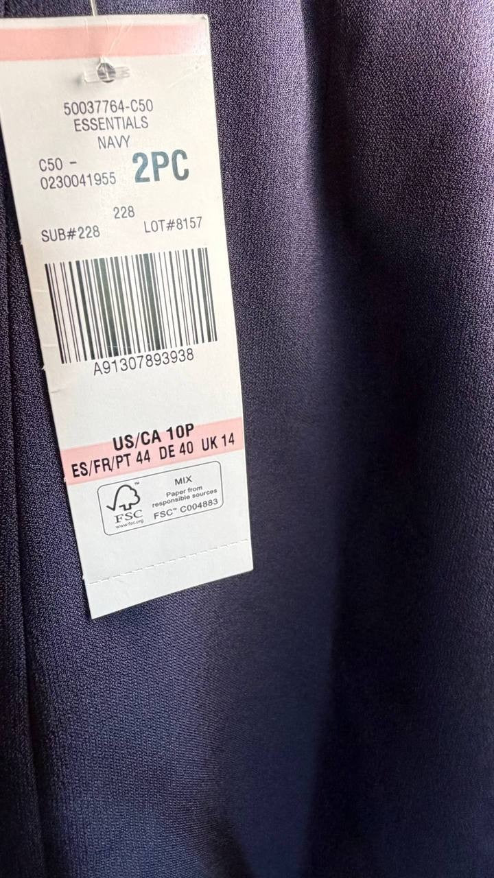 Le Suit 2‑Pc Knee Length Skirt Suit Navy 10P NWT $140