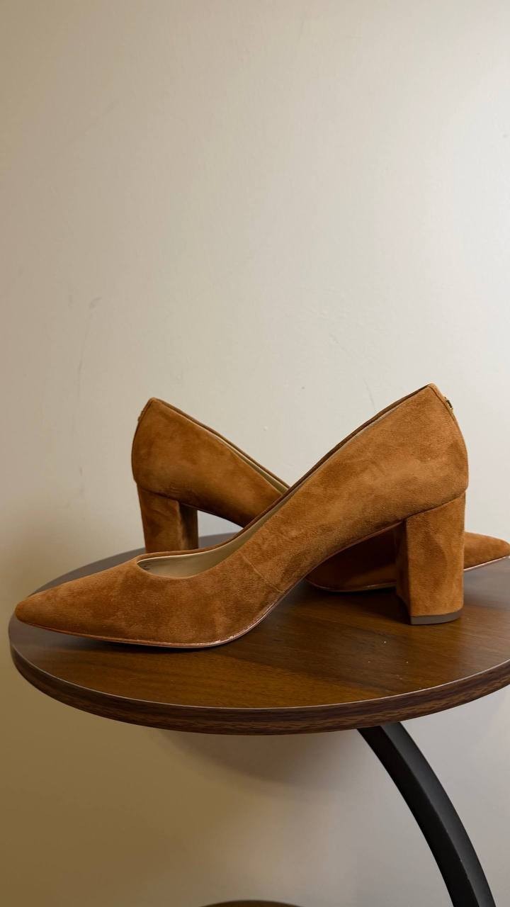 Lauren Ralph Lauren Lanette Pump 8B Tan Suede Pointed Toe  NIB msrp$306