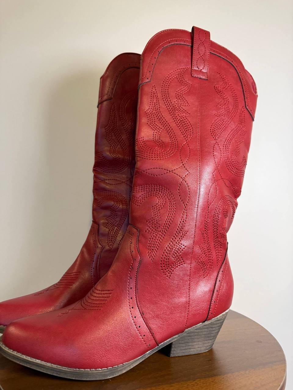 Sugar Two Step Western Boots – Red – Size 10M – Manmade – New in Box