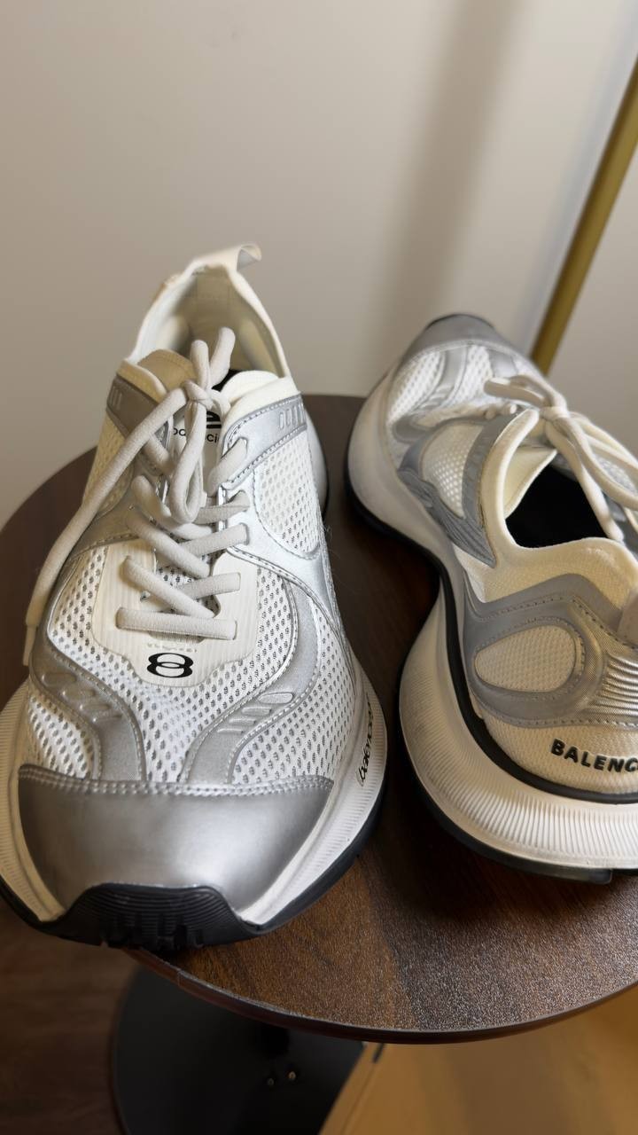 Balenciaga  Sneakers  Silver  11  New  $1090