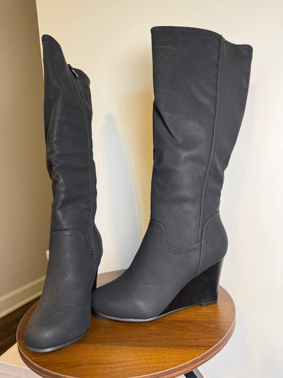Journee Langly Wedge Knee‑High Boots – Size 8 – Faux Leather–New in Box(Damaged)