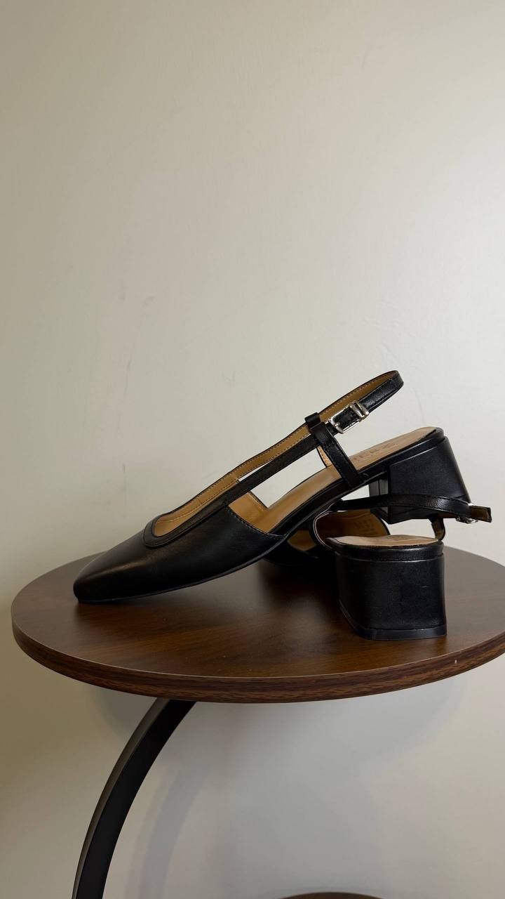 Naturalizer Helena Slingback Pumps 8W Black Heels New in Box