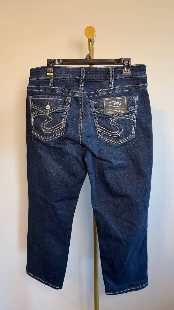 Silver Jeans Suki Mid Rise Curvy Fit Capri Jeans Indigo 14W NWT $78
