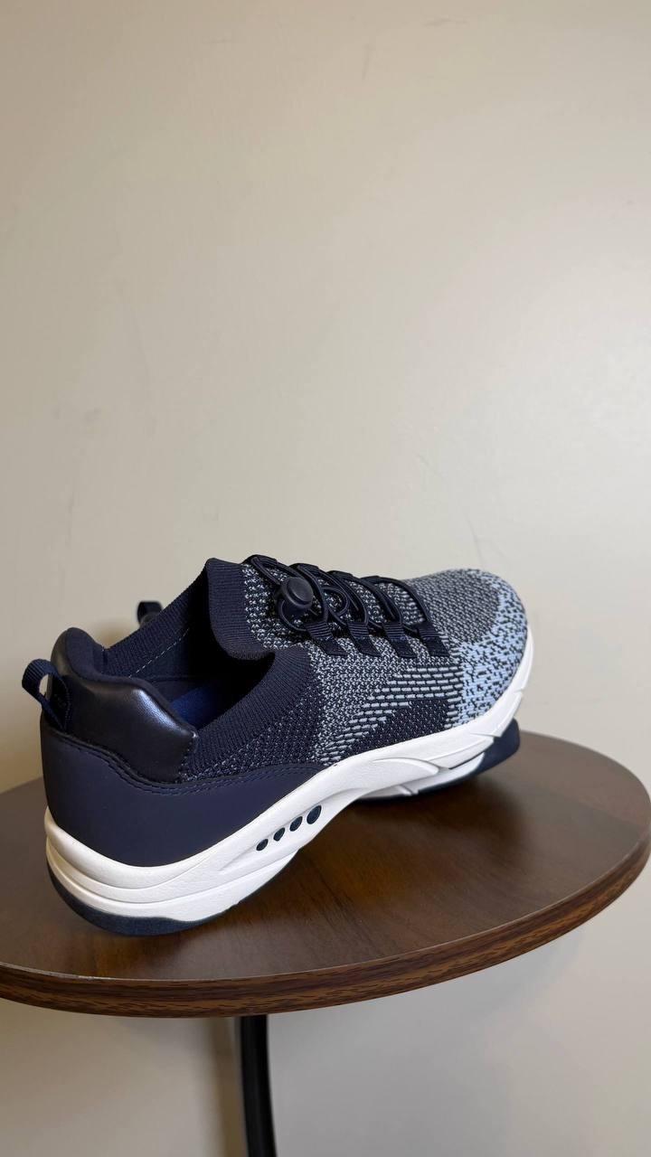 Easy Spirit Dark Blue Textile/Man‑Made Slip‑On Sneakers 6M NIB MSRP $89