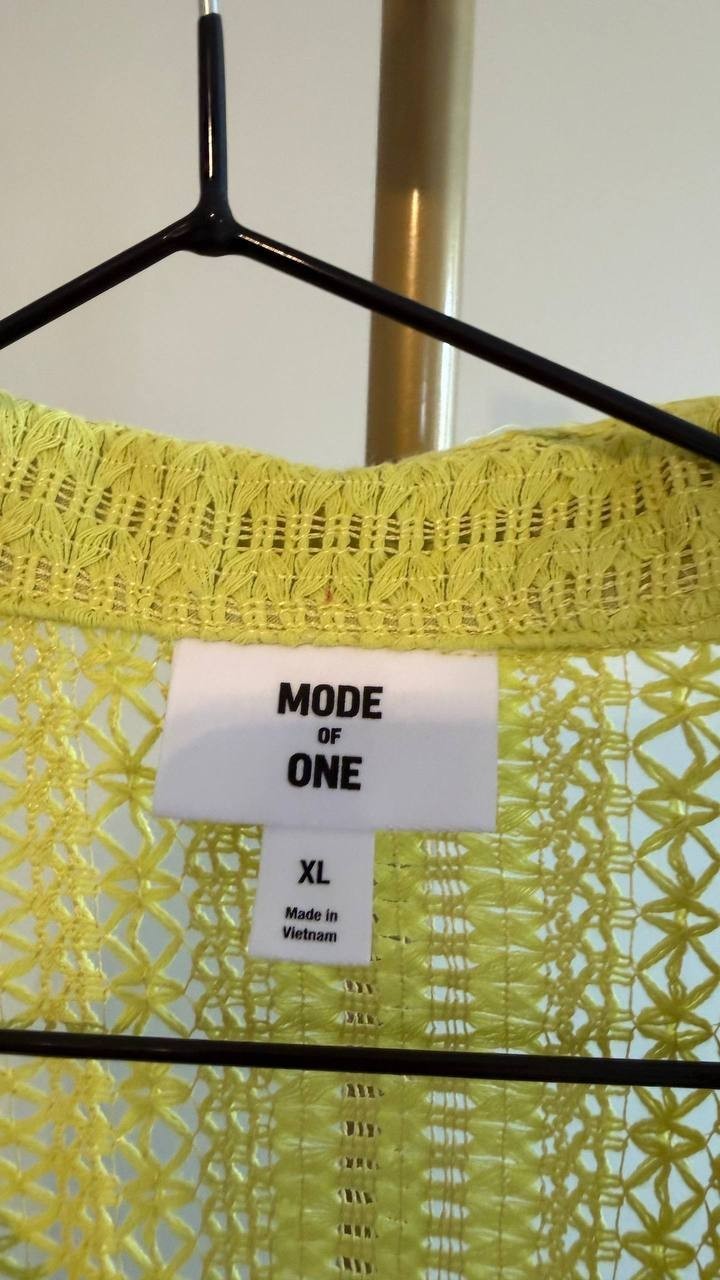 Mode of One Men’s Relaxed‑Fit Textured Crochet Button‑Down Camp Shirt XL $49.50