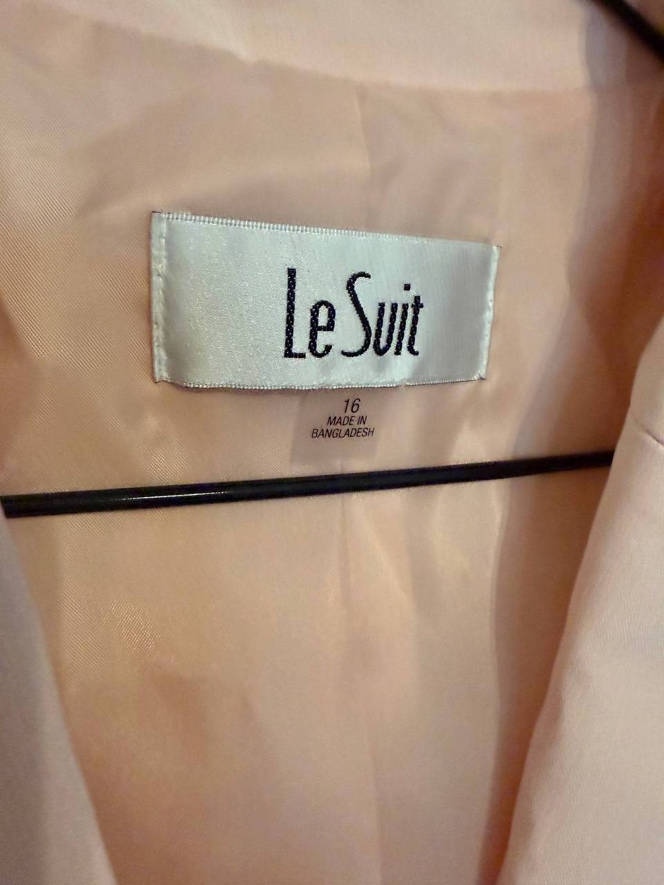 Le Suit Petite Single‑Button Blazer & Pant Suit – Size 16–Light Pink–NWT –$225