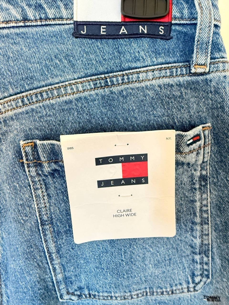 Tommy Jeans Claire High‑Rise Wide‑Leg Cargo Jeans – Size 31x30 – NWT – $188