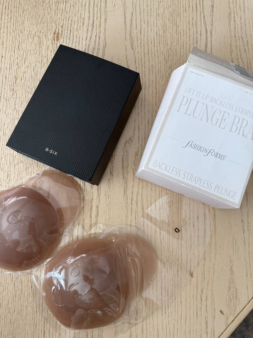 Fashion Forms Lift It Up Backless Strapless Plunge Bra – Size D, Translucent