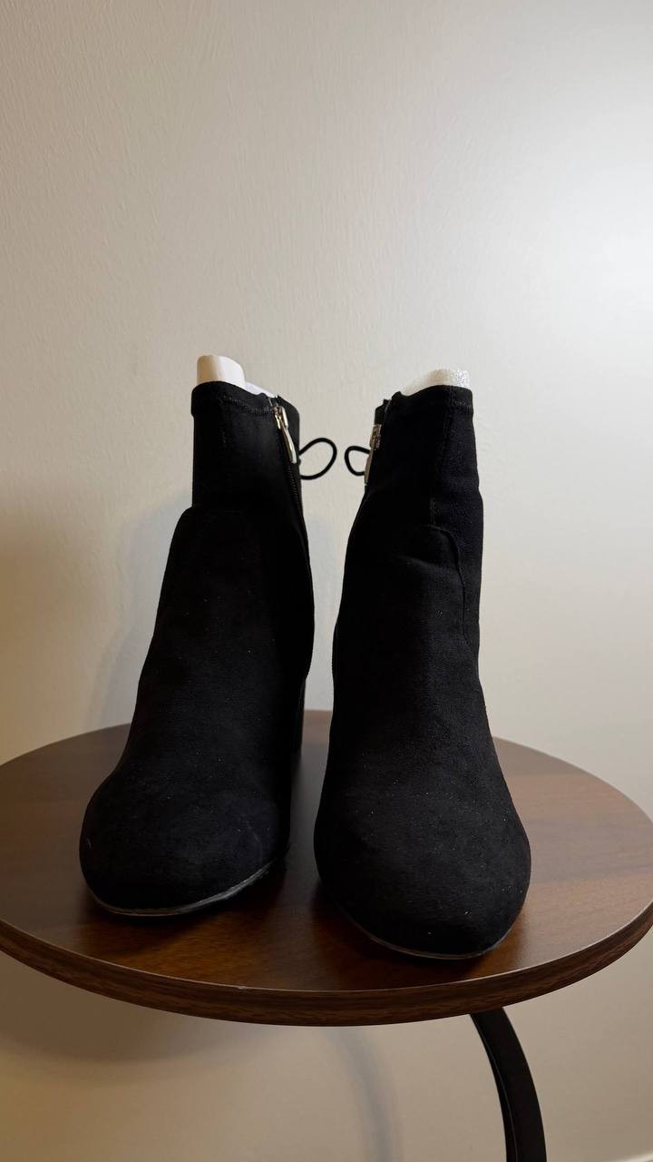 Franco Sarto Pisces Booties Black Microsuede Back‑Tie Pre-owned In Box msrp$100