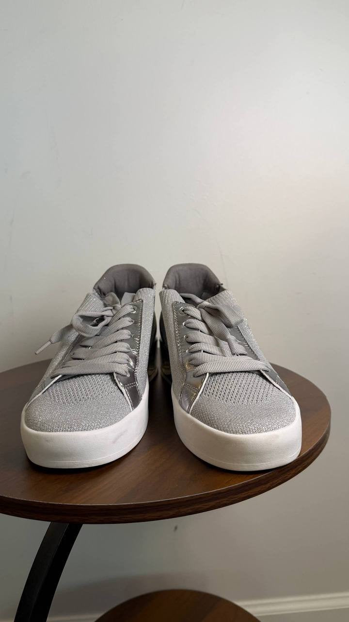 DKNY Mallory Lace-Up Sneakers Grey/Silver 7.5M Man‑Made MSRP $129 NWOB