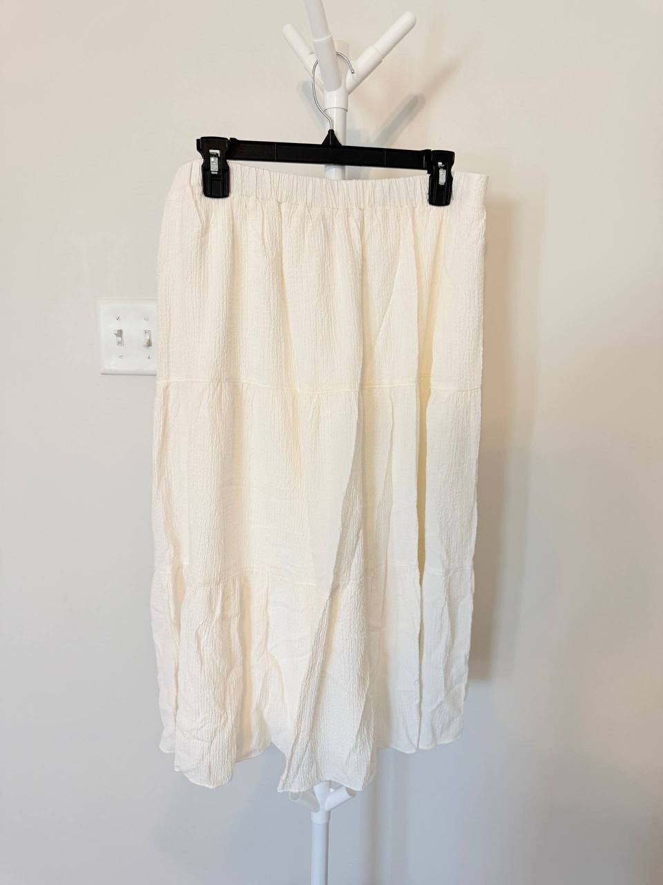 Anne Klein Petite Textured Three‑Tiered Pull‑On Midi Skirt – Size L – NWT – $59