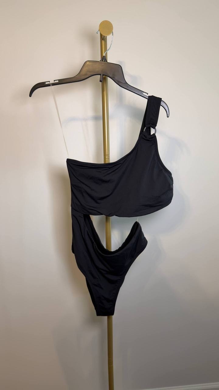 Jessica Simpson Waist‑Cutout Asymmetrical One‑Piece Swimsuit Black L NWOT $88