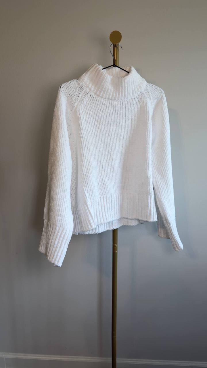 DKNY Cropped Mock Neck Chenille Sweater White L NWOT $79