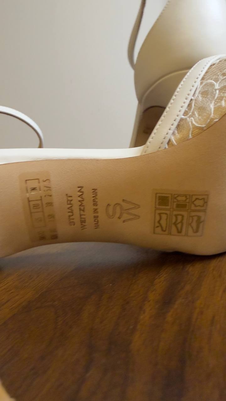 Stuart  Weitzman  Lace  Pumps  Blanco Beige  7.5B  Pre‑owned