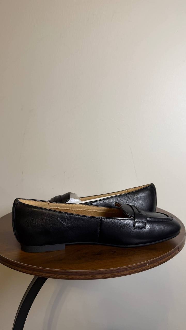 Easy Spirit Women’s Slip-On Loafers 6M Black Leather – New in Box MSRP $99