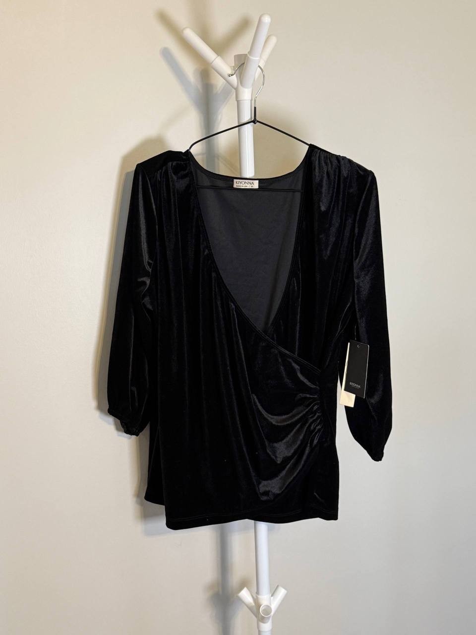Kiyonna Odette Velvet Faux Wrap Top – Size 0X – NWT