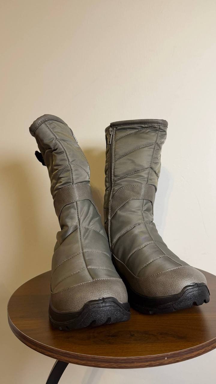 Bella Vita Women’s Boots 6.5W Grey Synthetic – New in Box MSRP $109.95