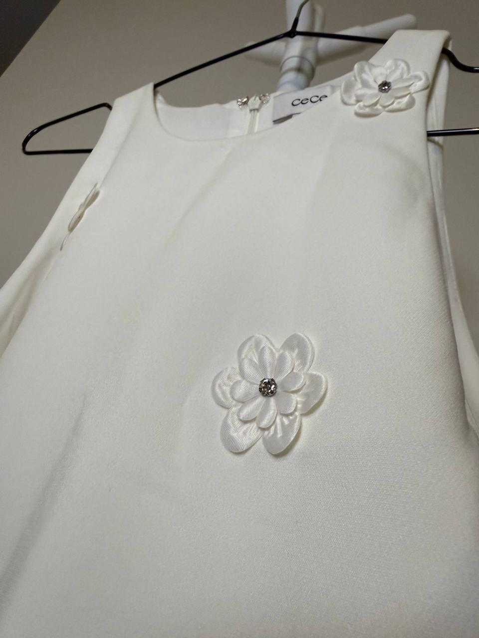 CeCe Sleeveless Ruffled‑Hem Sheath Dress – Size L – NWT
