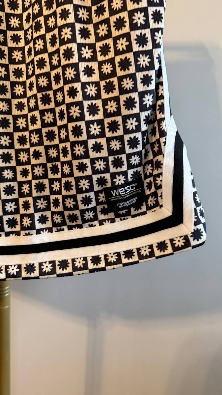 WeSC Men’s Basketball Shorts Checker Daisys 7” Athletic XL $59 NWT