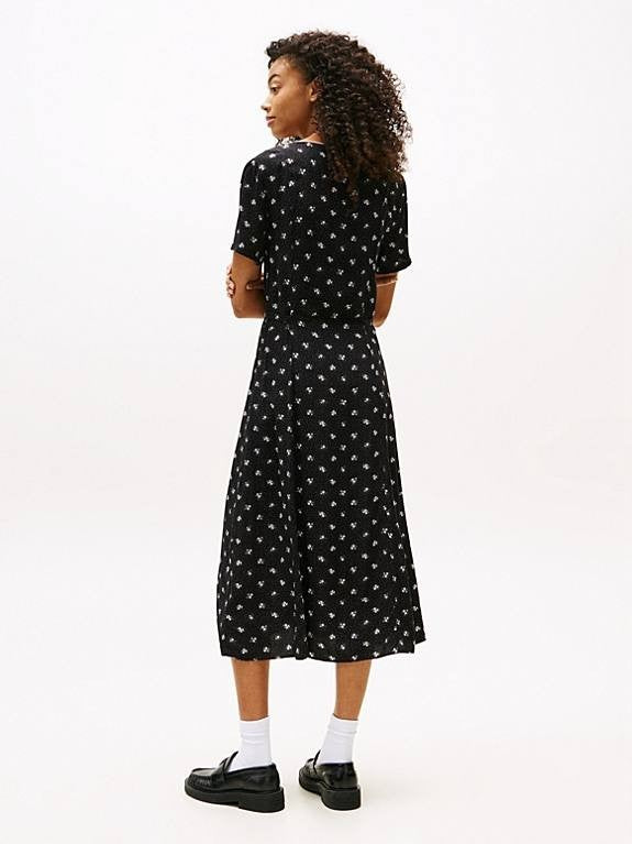 Tommy Hilfiger Floral V-Neck Slim Midi Dress Black Size L/G NWT MSRP $110
