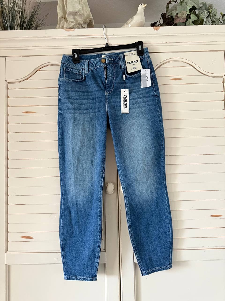 L’Agence Margot High-Rise Skinny Jeans Faded Blue Size 28 NWT $245 –Designer Fit