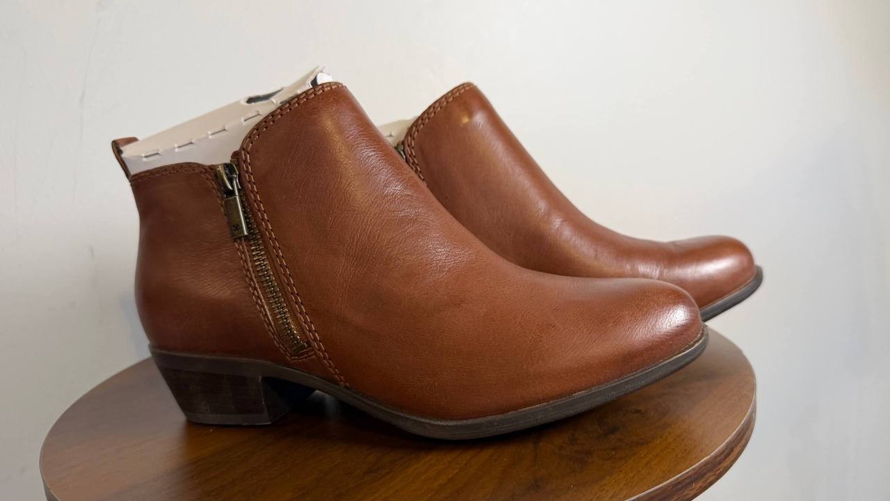 Lucky Brand Basel Booties 8M Toffee Leather Almond Toe Dual Zip NIB msrp$129