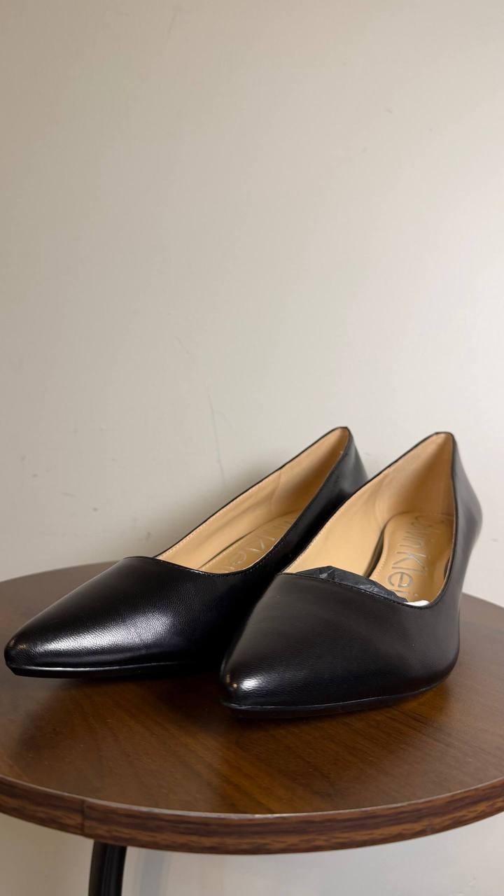 Calvin Klein Gabrianna Pointed Toe Kitten Heel Pumps Black Women’s 9.5M NWB $119