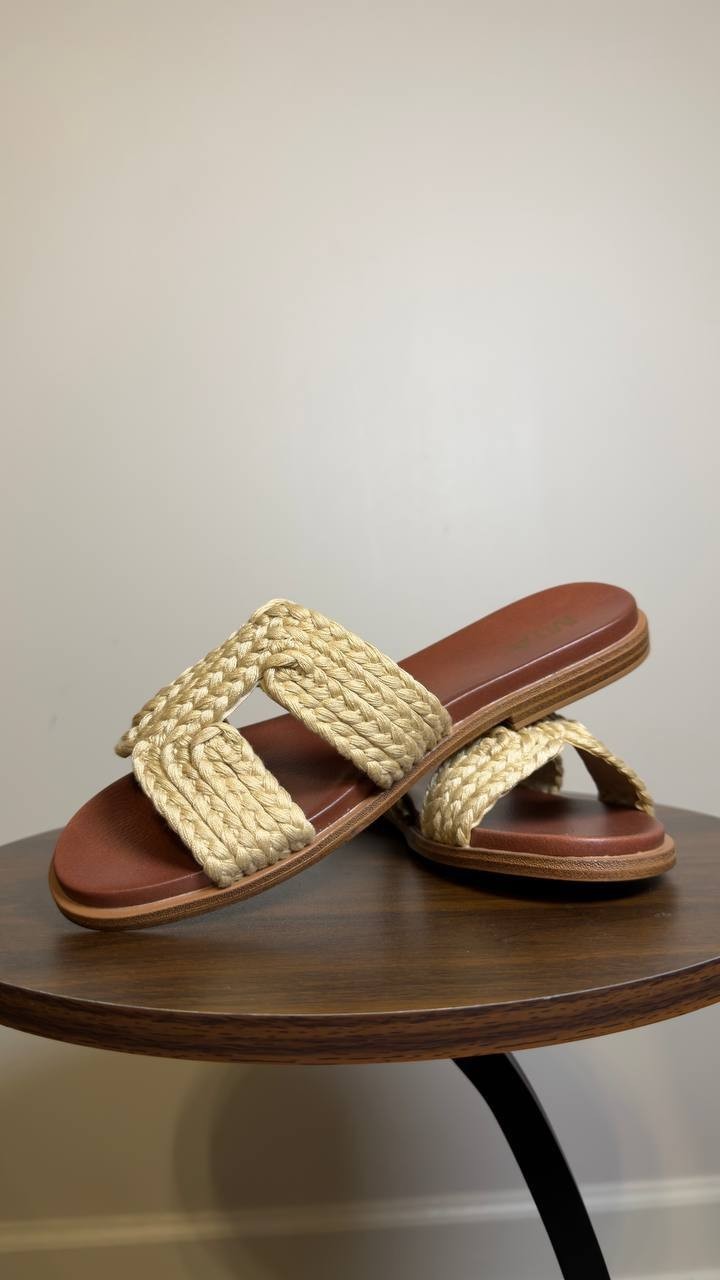 MIA Flat Sandals Natural 7.5 M New $60.00