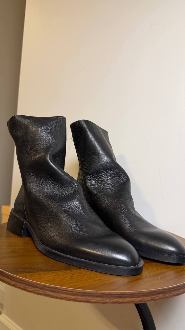 Steve Madden NEXIE Booties 8.5 Black Leather Pointed Toe Zip NIB msrp$159.9