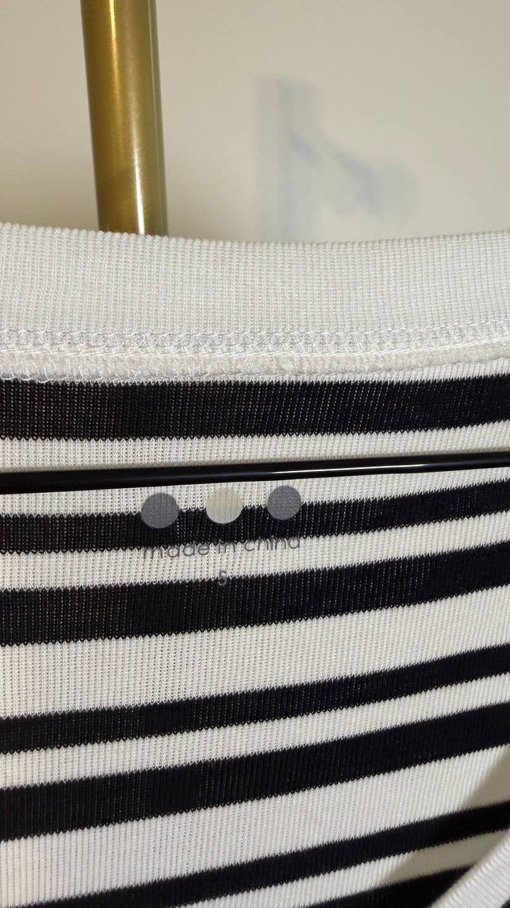Three Dots Women’s 3/4 Sleeve V‑Neck Tee Black Beauty Stripes S $46 NWT