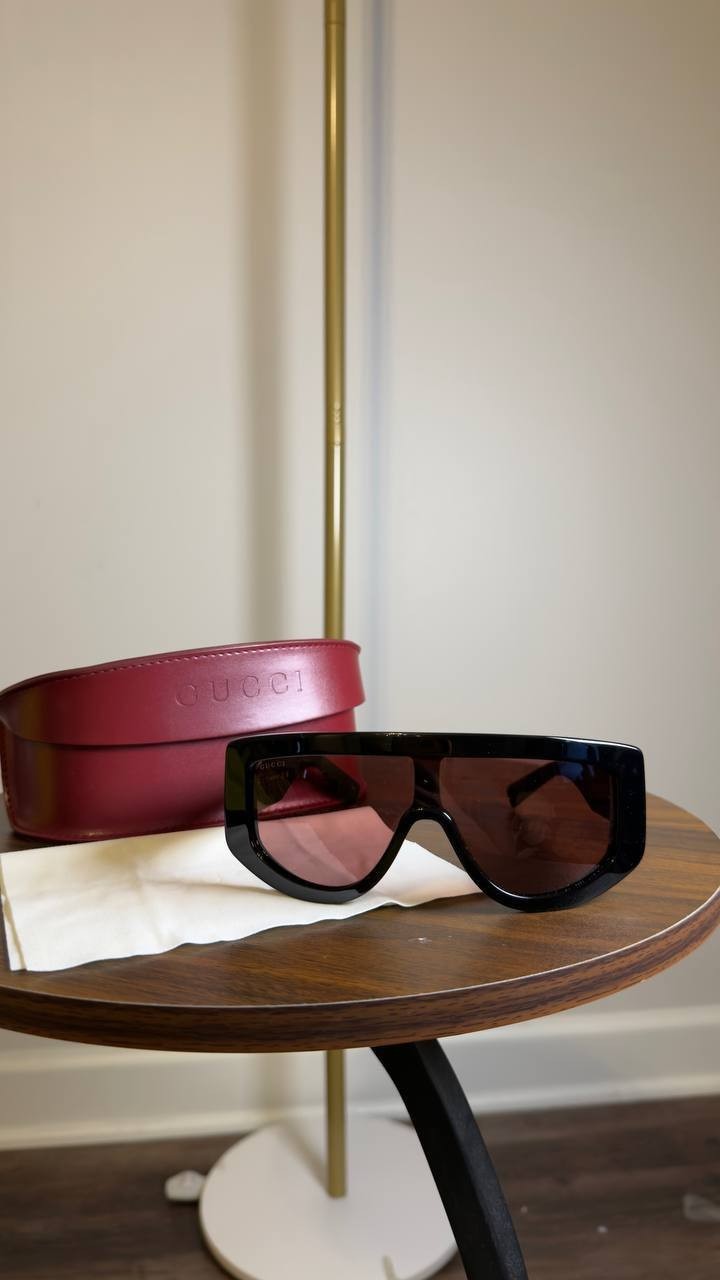 Gucci  Rectangular  Frame  Sunglasses  Black/Burgundy  OS  NWOT  $590
