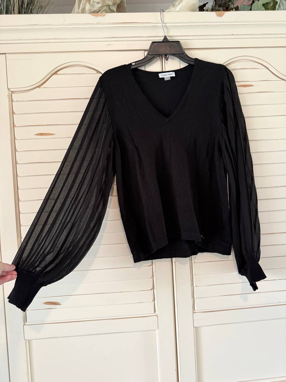 Calvin Klein Pleated Sleeve Top M Black Stretch Blouse Workwear NWT