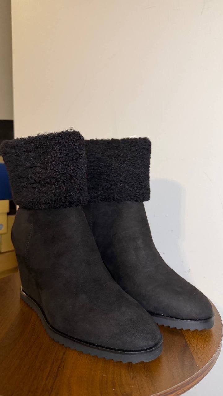 DKNY Black Synthetic Wedge Booties 8M New in Box MSRP $99