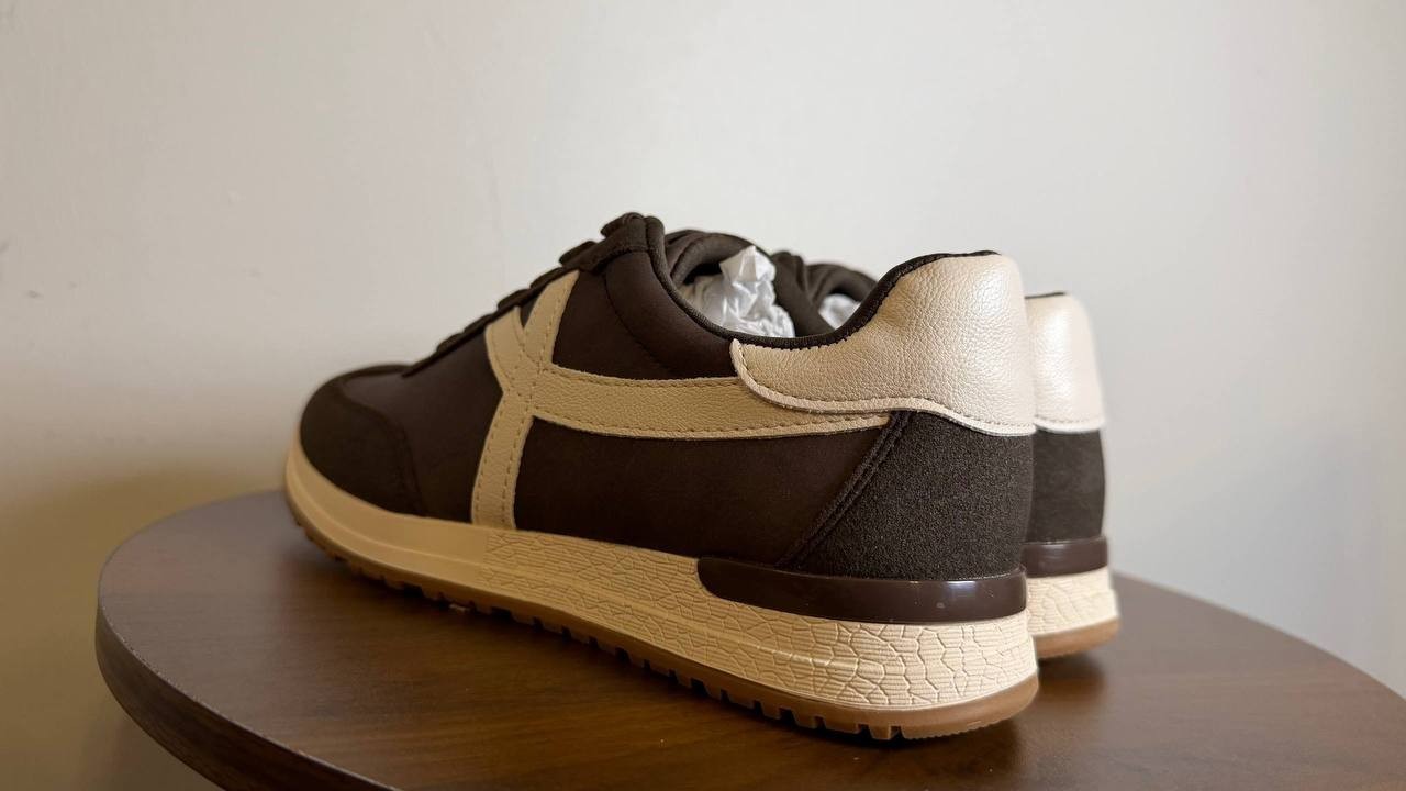 DV Dolce Vita Dark Brown Sneakers 5M New in Box MSRP $69