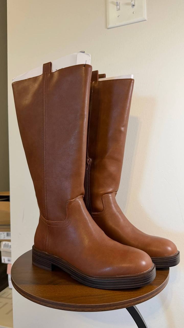 DV Dolce Vita Jernie Boots 10M Tan Smooth Riding Round Toe NIB msrp$99