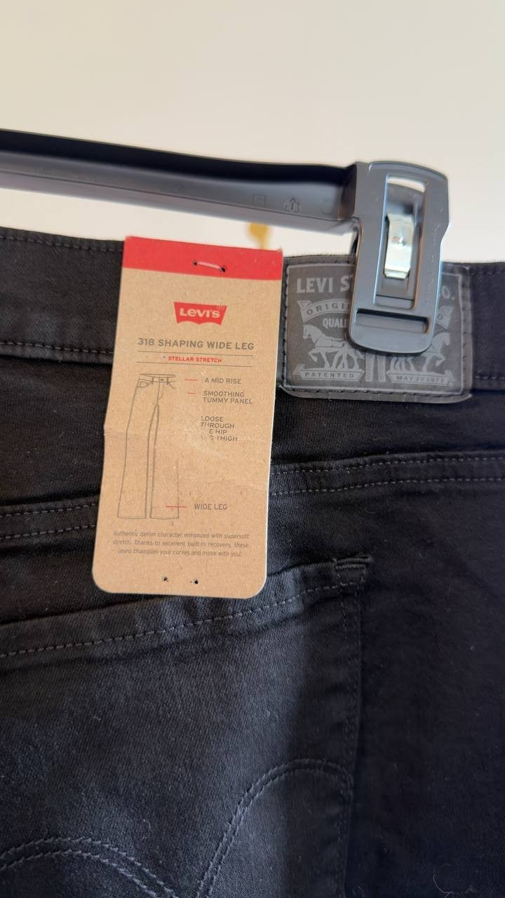 Levi’s 318 Shaping Wide Leg Jeans Plus Size 20W Black NWT $74.94
