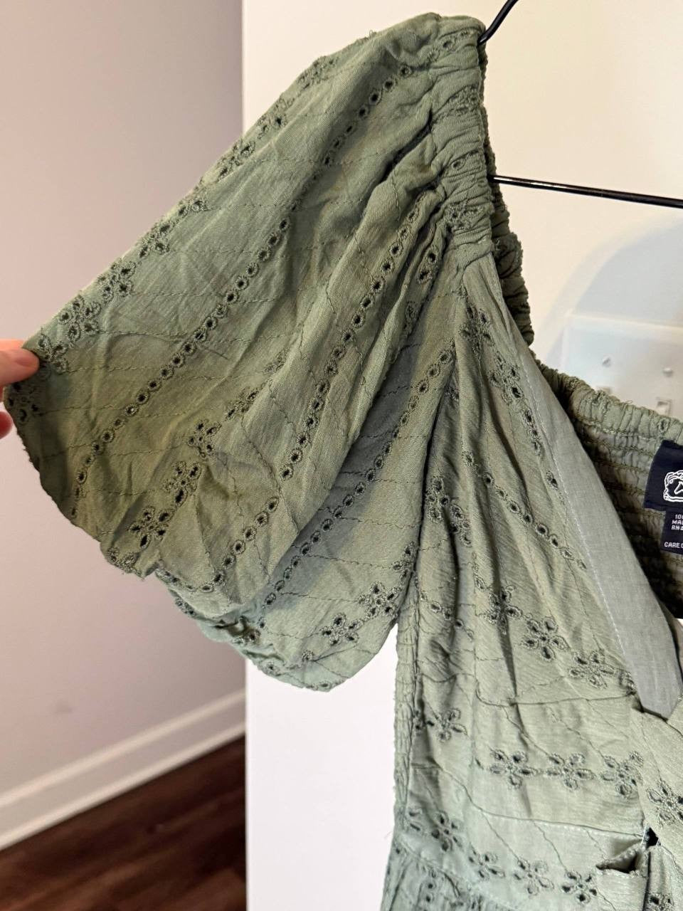 Angie Keyhole Dress – Size S – Olive– NWT – $29.99
