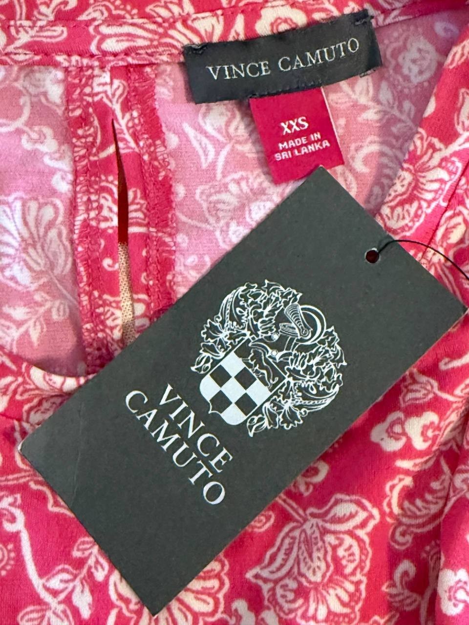 Vince Camuto Women’s Printed Keyhole‑Back Tank Top – Size XXS – NWT