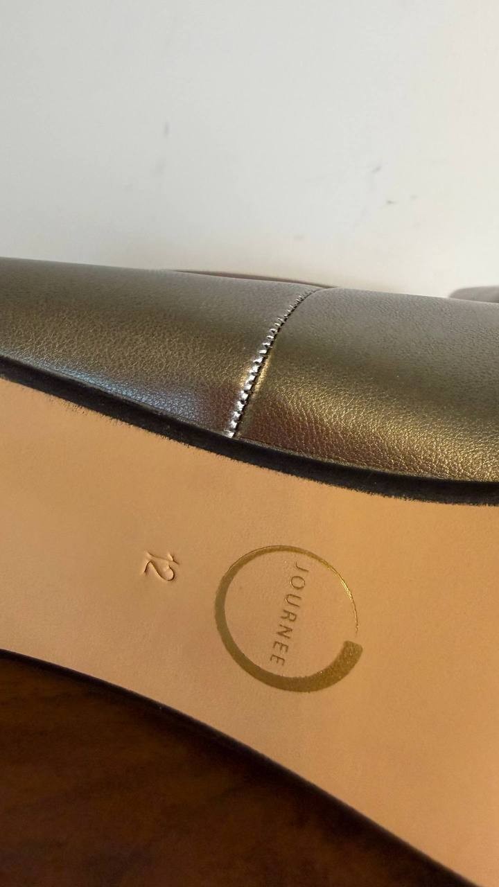 Journee Collection Venus Pumps 12M Pewter Pointed Toe Stiletto NIB msrp$93