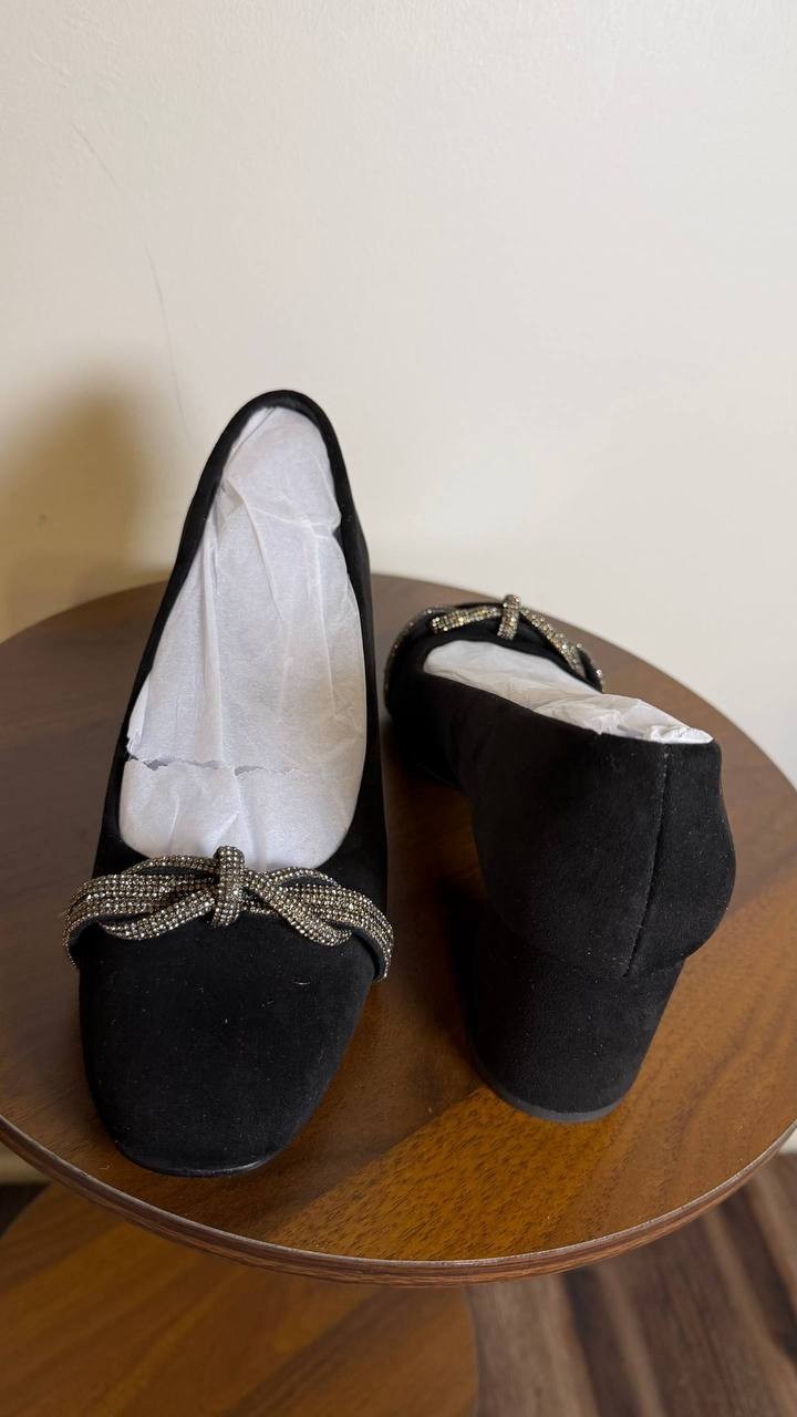 Bella Vita Marigold Pumps 8W Black Suede Square Toe Block Heel NIB msrp$115