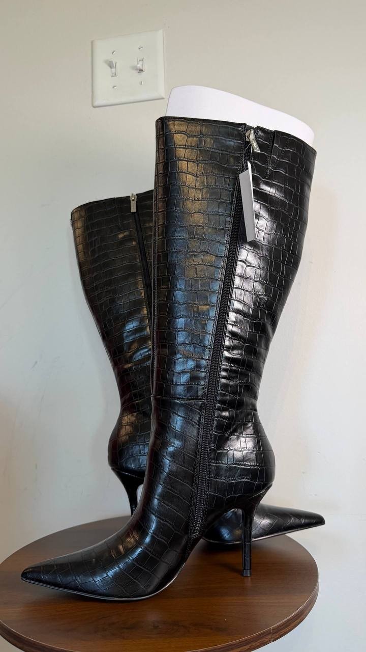 GUESS Gressa Wide Calf Knee High Pointed Toe Boots Black 8.5M Synthetic $179 NWB