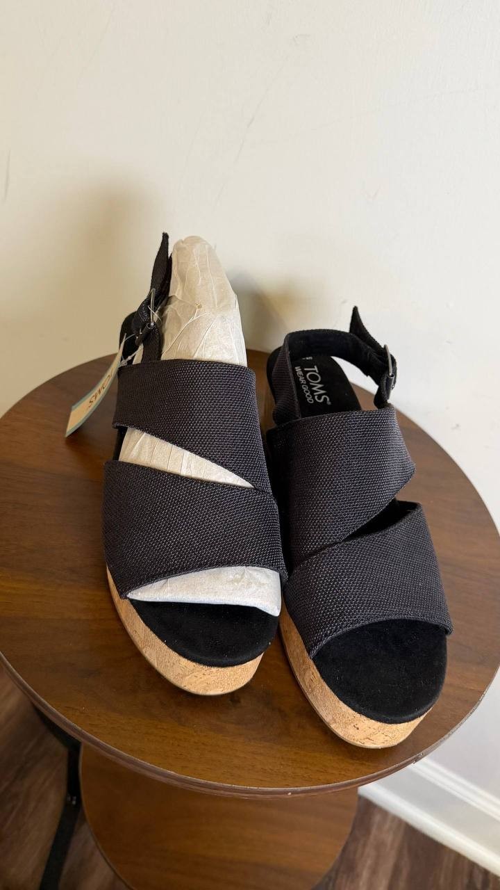 Toms Wedge Sandals 8.5 Black Textile Espadrille New in Box