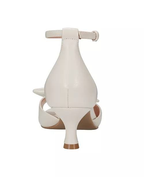 Bandolino Ivory Polyurethane Kitten Heel Sandals 6.5M NIB MSRP $79
