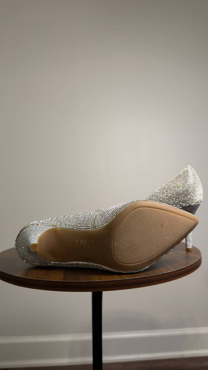 I.N.C.  International  Concepts   Pumps  Silver  Crystal  8M  New  $89.90